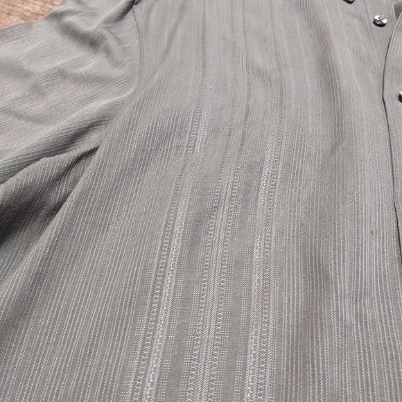 Alfani Green Silk Short Sleeve Button Down Shirt - Picture 3 of 8